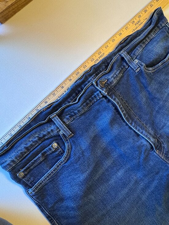 Levi Strauss Mens Jeans Size 42 - Picture 5 of 15